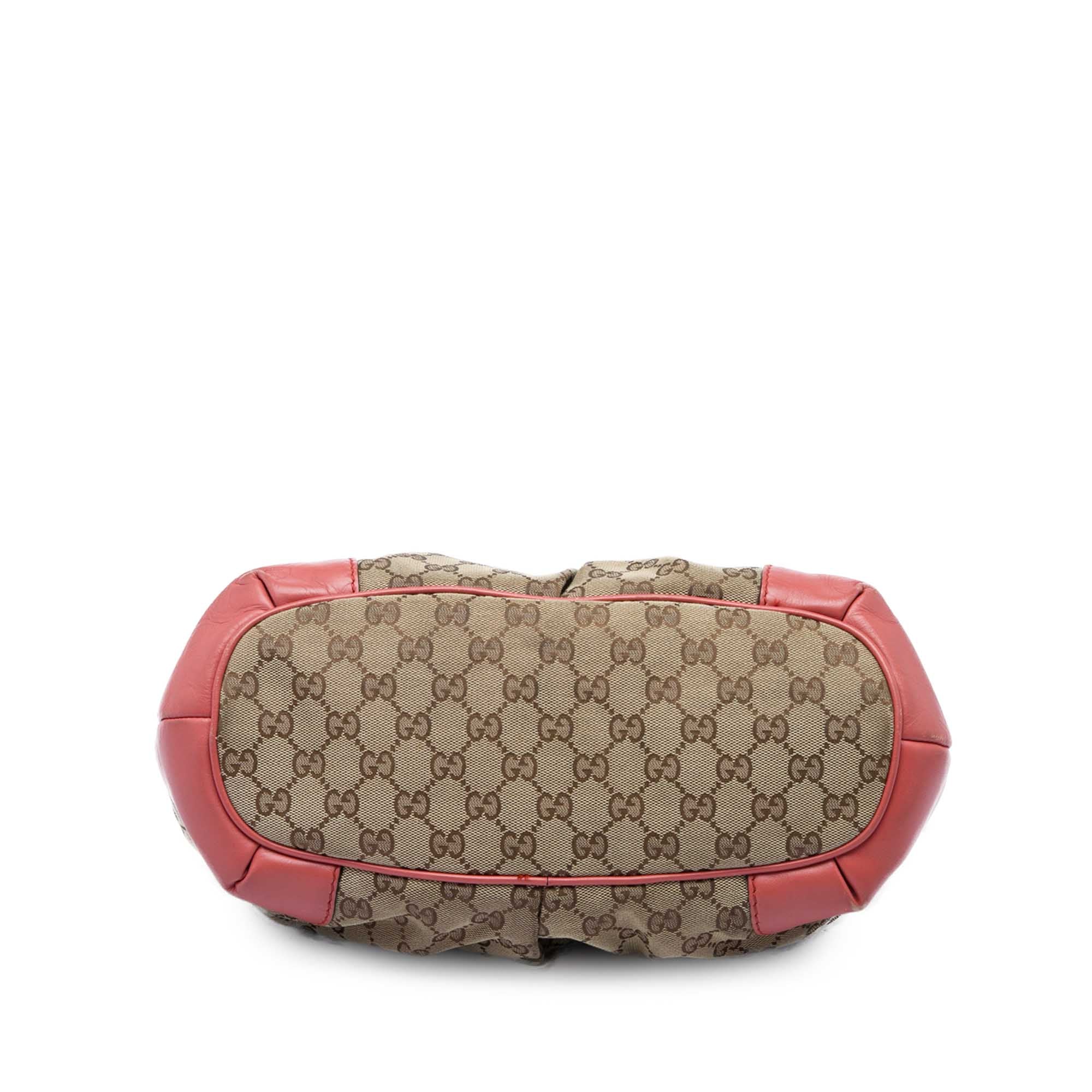sc:https://storage.googleapis.com/luxclusif-photos-sku/OJE924VRZNHV0LMY/OJE924VRZNHV0LMY_3.jpg