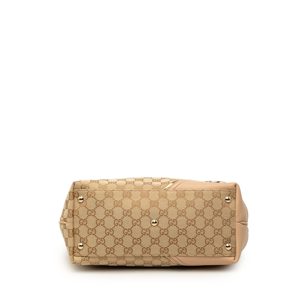 sc:https://storage.googleapis.com/luxclusif-photos-sku/OLFM0JUUX6KRJB1P/OLFM0JUUX6KRJB1P_3.jpg