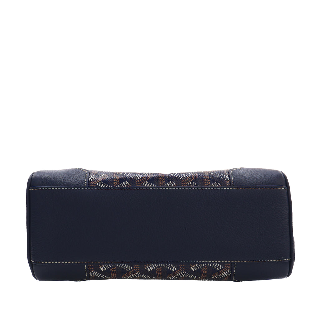 sc:https://storage.googleapis.com/luxclusif-photos-sku/PBH5H3T3AK262Z6Y/PBH5H3T3AK262Z6Y_5.jpg