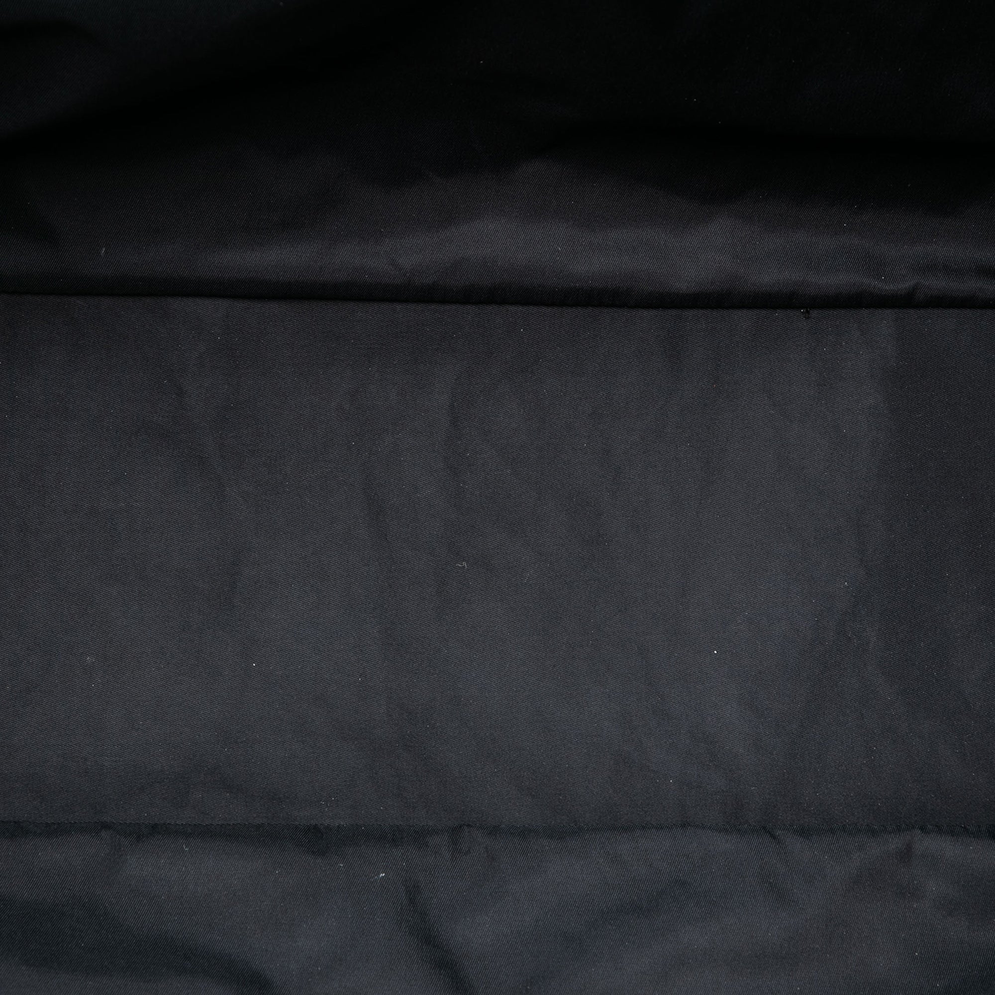 sc:https://storage.googleapis.com/luxclusif-photos-sku/PIIVD0RMR98SW4I4/PIIVD0RMR98SW4I4_4.jpg