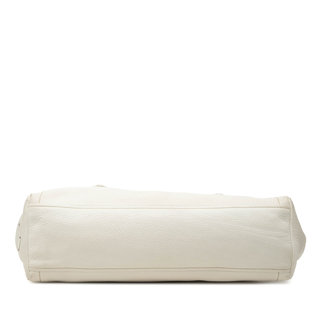 sc:https://storage.googleapis.com/luxclusif-photos-sku/PJ95P5DX4OTWBR6H/PJ95P5DX4OTWBR6H_3.jpg