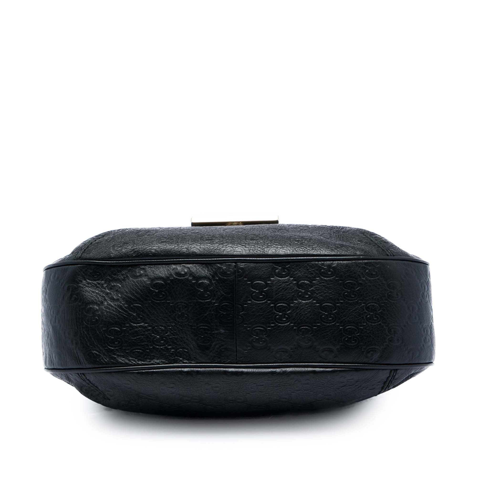 sc:https://storage.googleapis.com/luxclusif-photos-sku/PPBTEIUJGQ3J7ESN/PPBTEIUJGQ3J7ESN_3.jpg