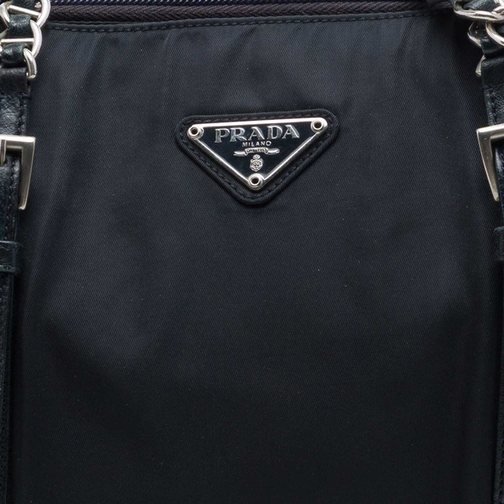 sc:https://storage.googleapis.com/luxclusif-photos-sku/Q1YIW41FCUEXOL2K/Q1YIW41FCUEXOL2K_6.jpg