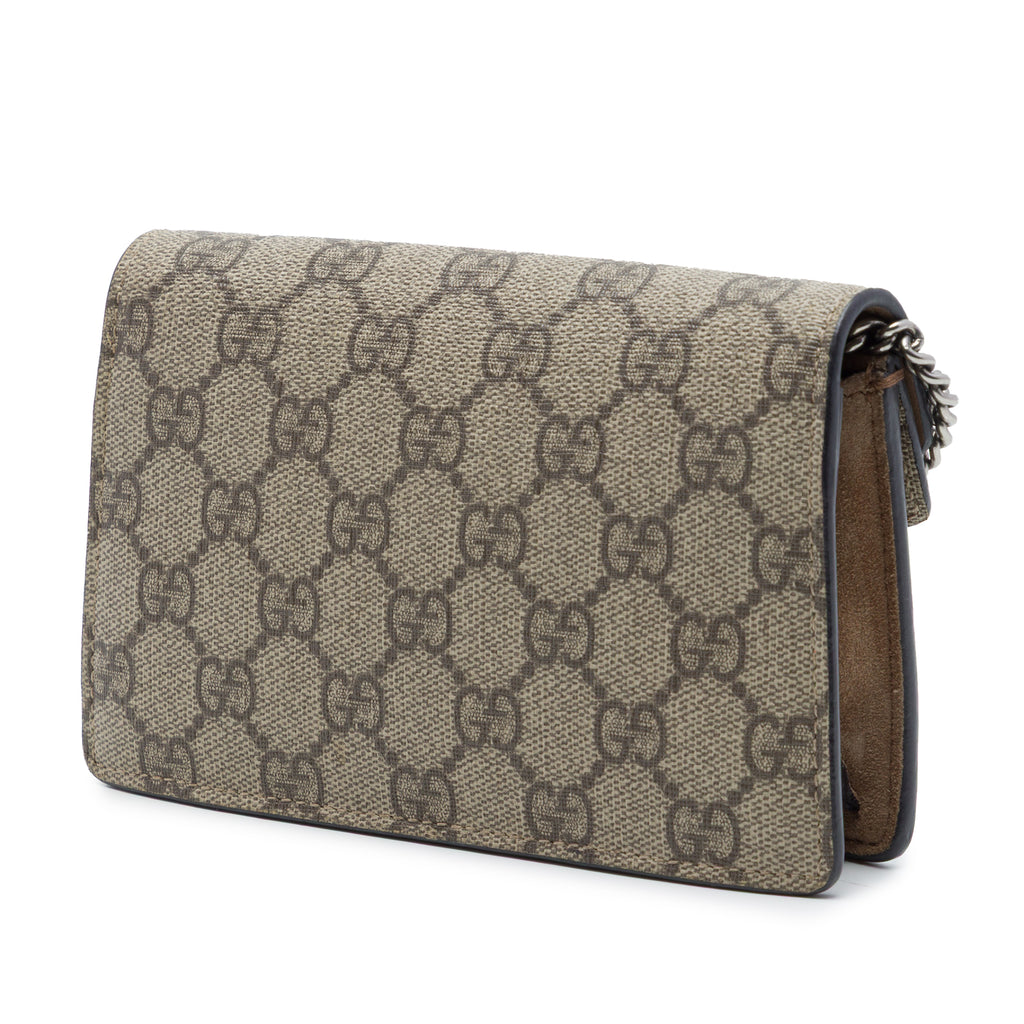 sc:https://storage.googleapis.com/luxclusif-photos-sku/Q4RJF29BRB39VHE4/Q4RJF29BRB39VHE4_2.jpg