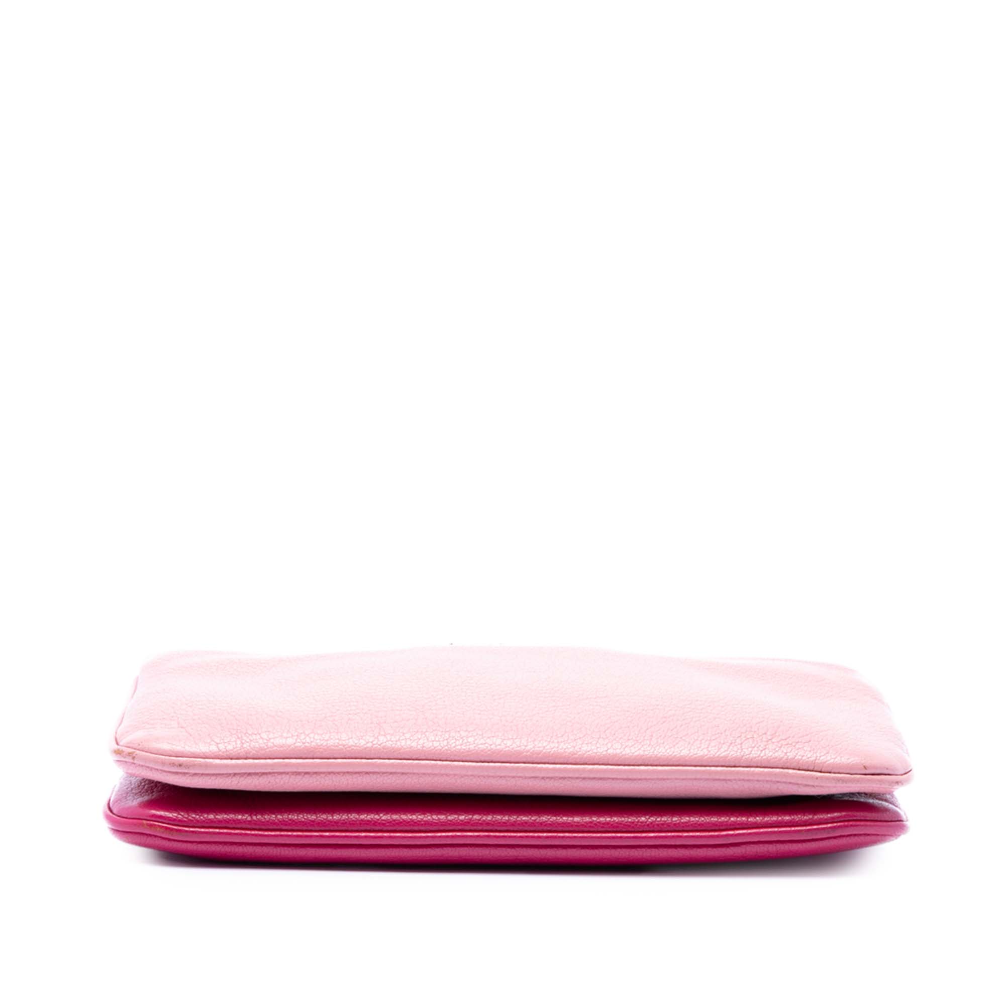 sc:https://storage.googleapis.com/luxclusif-photos-sku/Q6MORS8U5AEBF7TW/Q6MORS8U5AEBF7TW_3.jpg