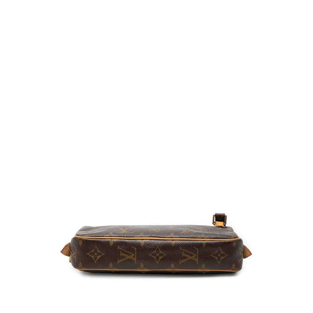 sc:https://storage.googleapis.com/luxclusif-photos-sku/SW9GCV20SXFRHTWT/SW9GCV20SXFRHTWT_3.jpg