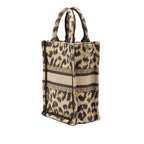 sc:https://storage.googleapis.com/luxclusif-photos-sku/TERBDNGS75PFZB6J/TERBDNGS75PFZB6J_2.jpg