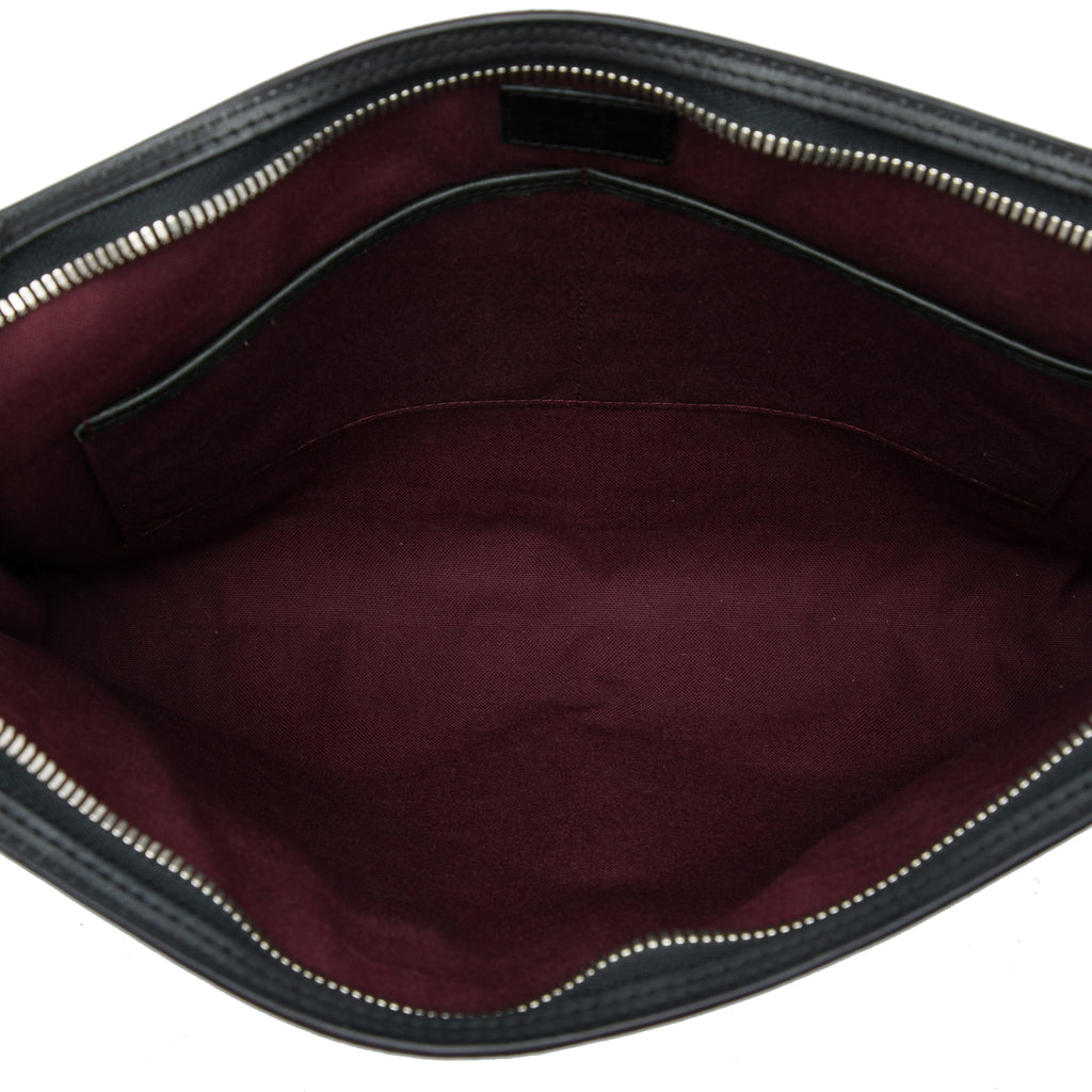 sc:https://storage.googleapis.com/luxclusif-photos-sku/TMKD8HKI3HFGFO2B/TMKD8HKI3HFGFO2B_4.jpg