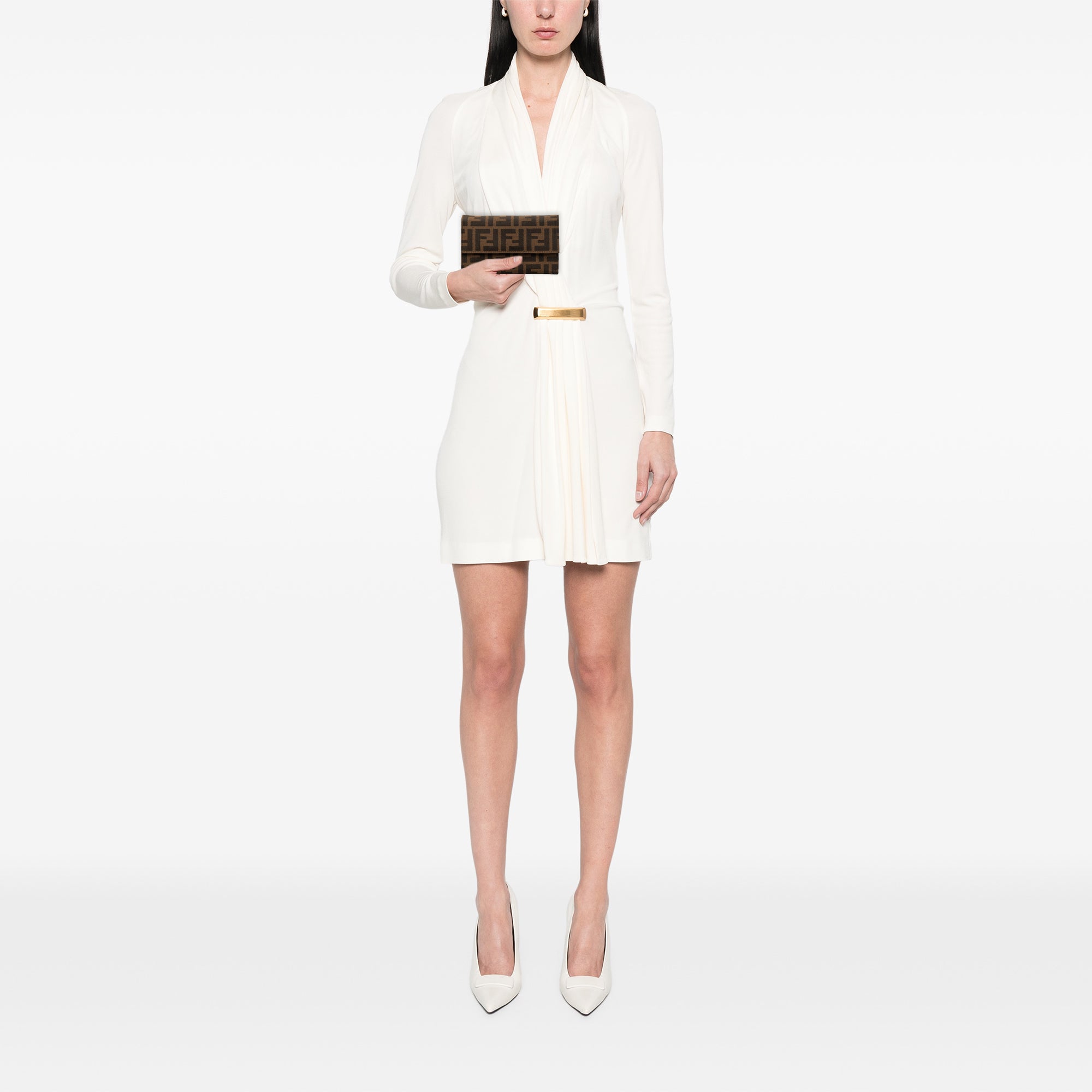 sc:https://storage.googleapis.com/luxclusif-photos-sku/TUWALJX2J6PYCFH2/TUWALJX2J6PYCFH2_6.jpg