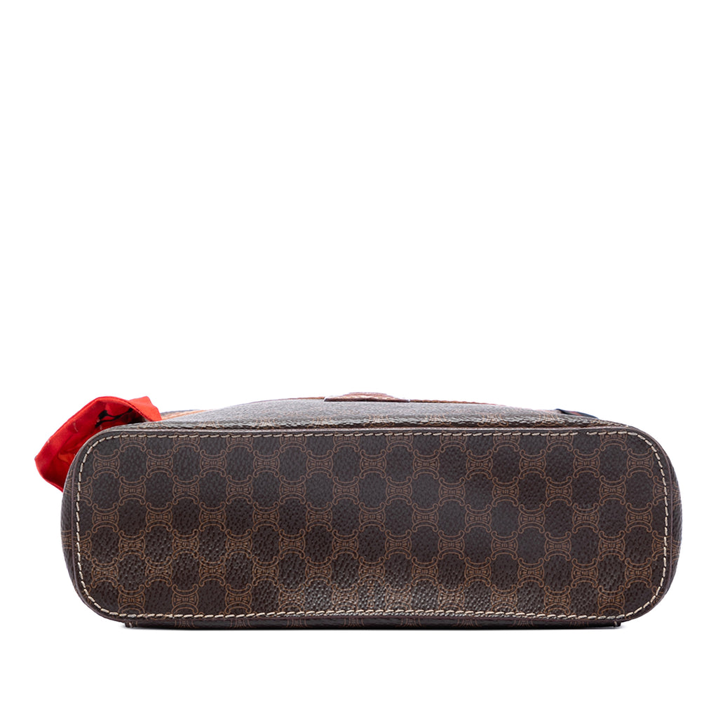 sc:https://storage.googleapis.com/luxclusif-photos-sku/TVGNP4Y7PGOGWQGG/TVGNP4Y7PGOGWQGG_3.jpg