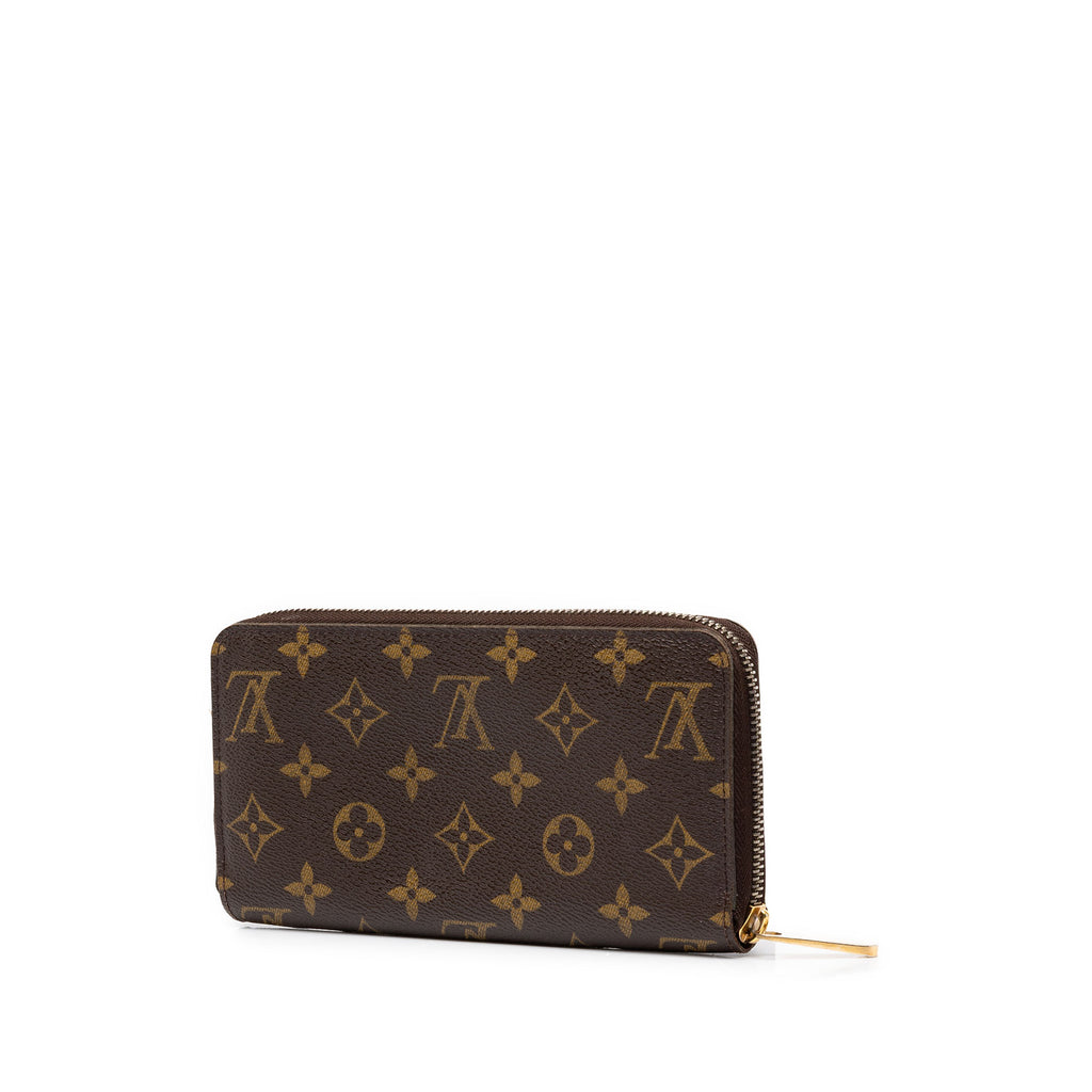 sc:https://storage.googleapis.com/luxclusif-photos-sku/TY02NXY77EQRG5EK/TY02NXY77EQRG5EK_2.jpg