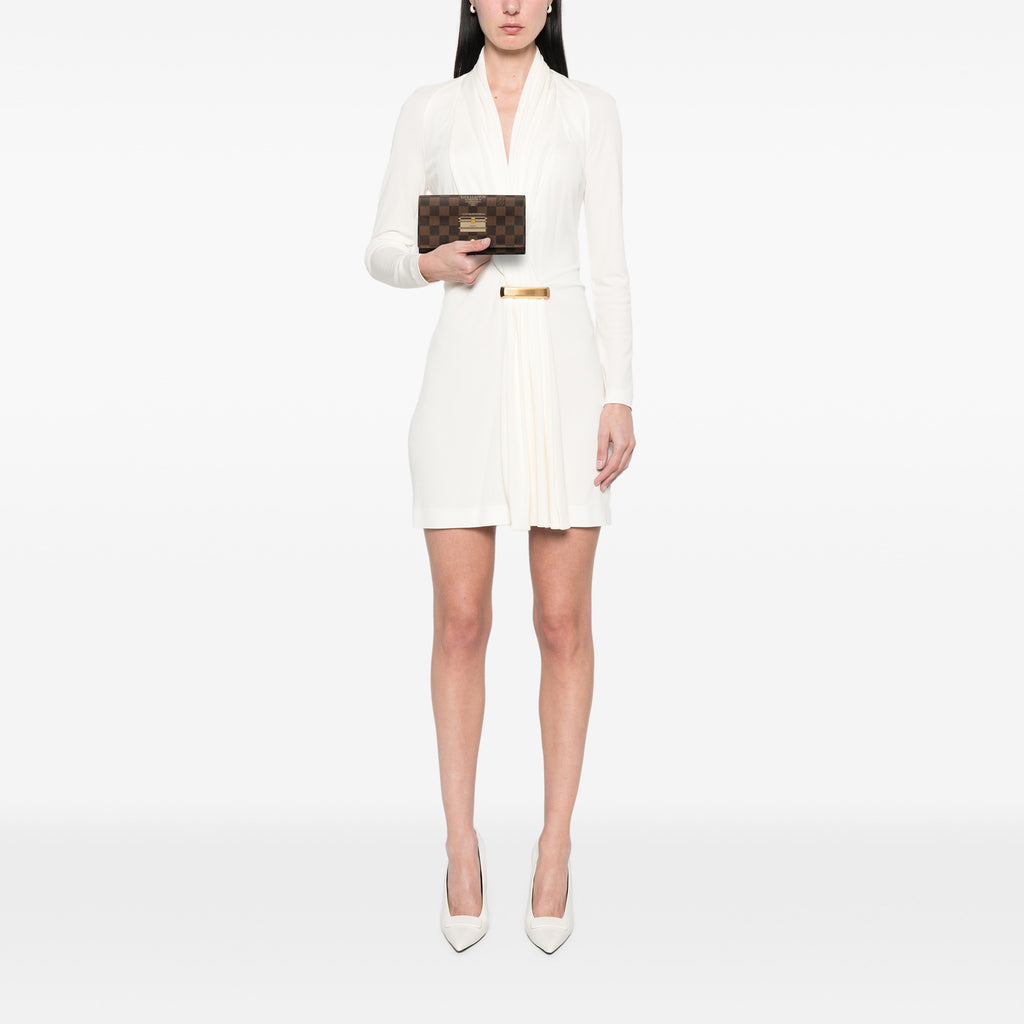 sc:https://storage.googleapis.com/luxclusif-photos-sku/U9N43REB4N96Y8HS/U9N43REB4N96Y8HS_7.jpg