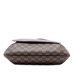 sc:https://storage.googleapis.com/luxclusif-photos-sku/UT0IRG6S489WWHWZ/UT0IRG6S489WWHWZ_3.jpg