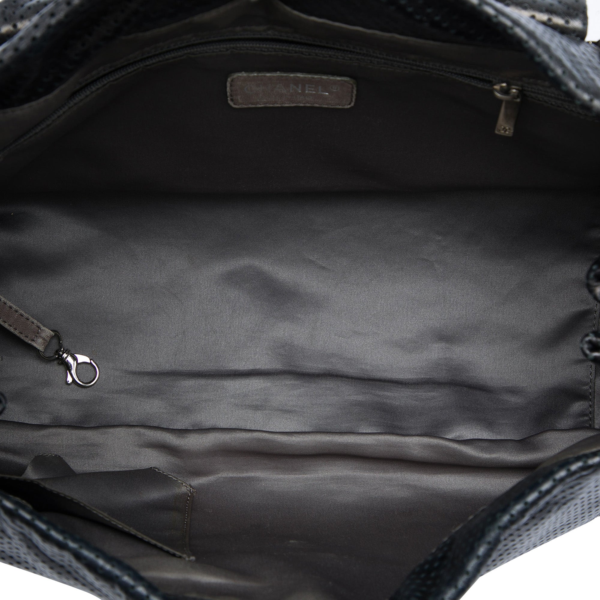 sc:https://storage.googleapis.com/luxclusif-photos-sku/W2PAP5KYN8JXR3SD/W2PAP5KYN8JXR3SD_5.jpg