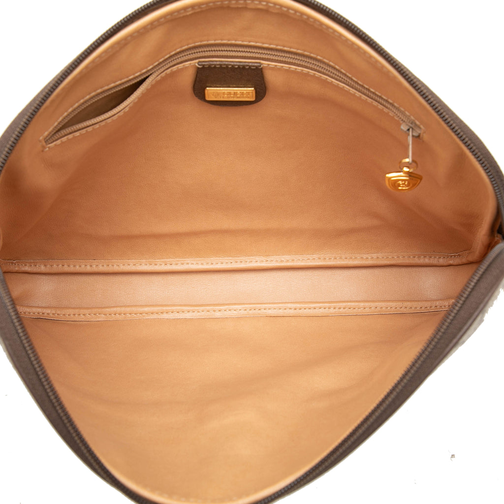 sc:https://storage.googleapis.com/luxclusif-photos-sku/WCVZ7FEX32LBWS3A/WCVZ7FEX32LBWS3A_4.jpg