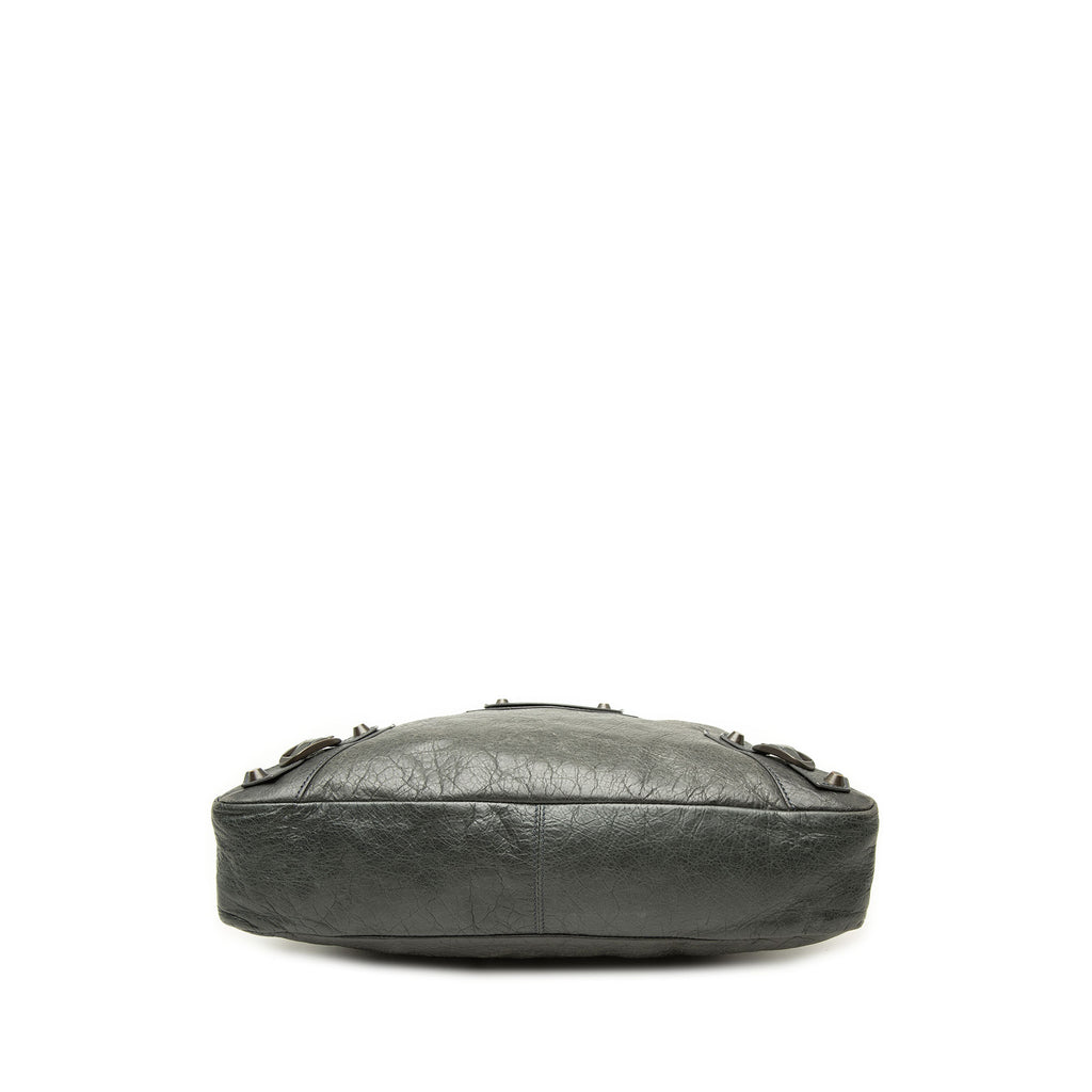 sc:https://storage.googleapis.com/luxclusif-photos-sku/WY7HLK7530YDXLBH/WY7HLK7530YDXLBH_3.jpg