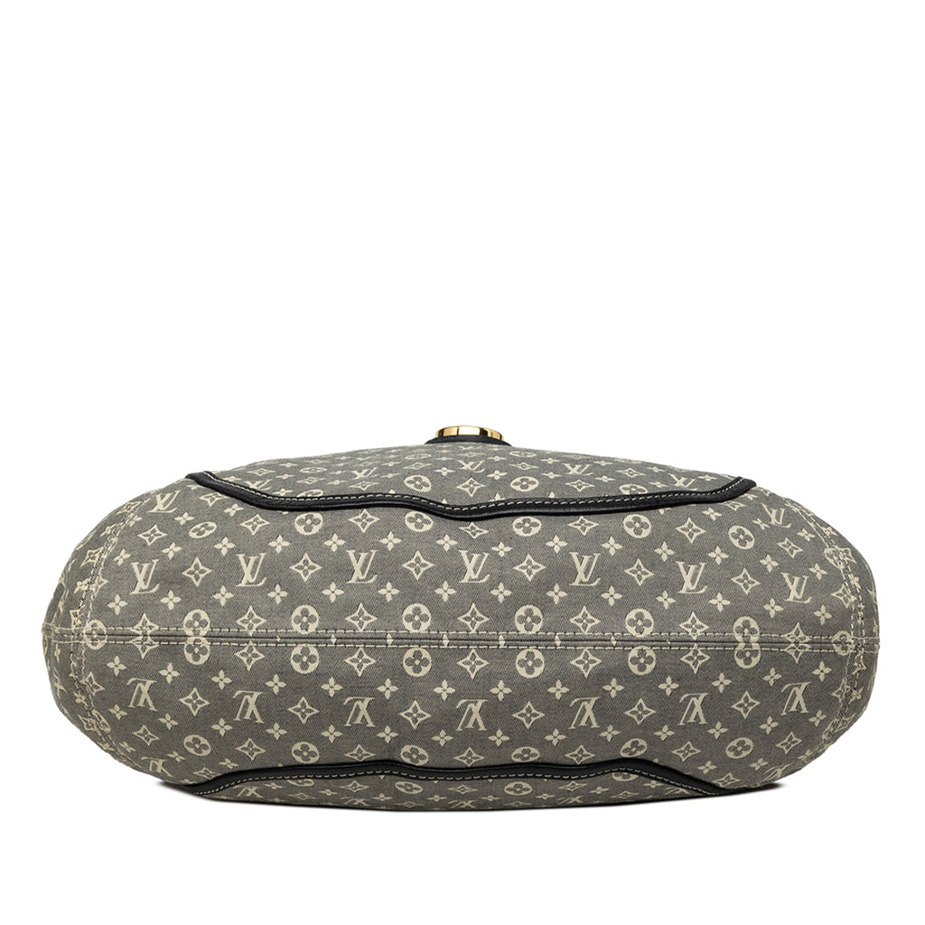 sc:https://storage.googleapis.com/luxclusif-photos-sku/Z2E1IYGS1PMLUXYM/Z2E1IYGS1PMLUXYM_3.jpg