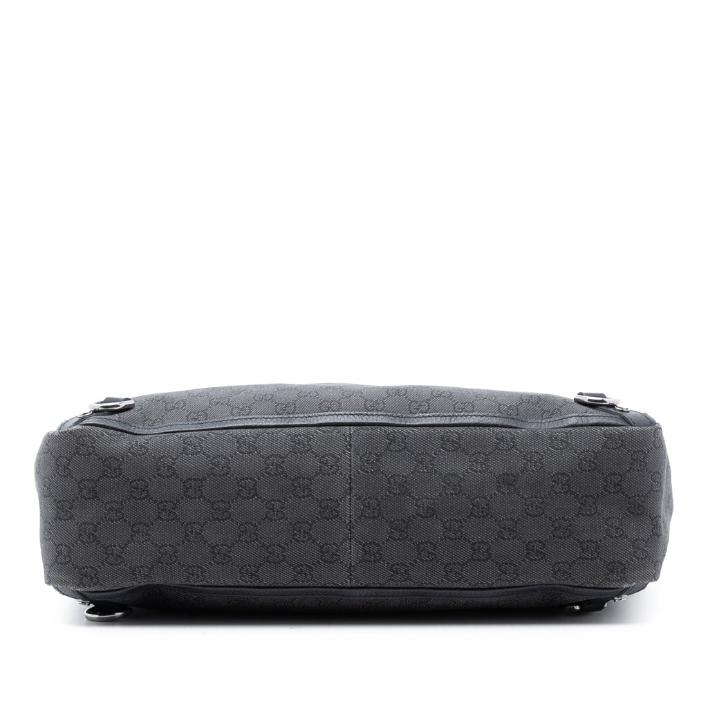 sc:https://storage.googleapis.com/luxclusif-photos-sku/ZEGLOCBFKCFW0QUT/ZEGLOCBFKCFW0QUT_3.jpg