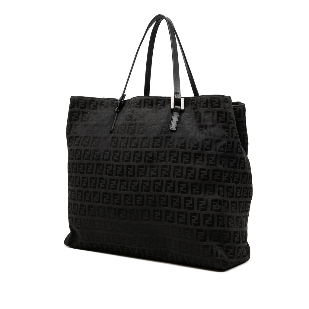 sc:https://storage.googleapis.com/luxclusif-photos-sku/ZYI8BJ26WCK8PY9M/ZYI8BJ26WCK8PY9M_2.jpg