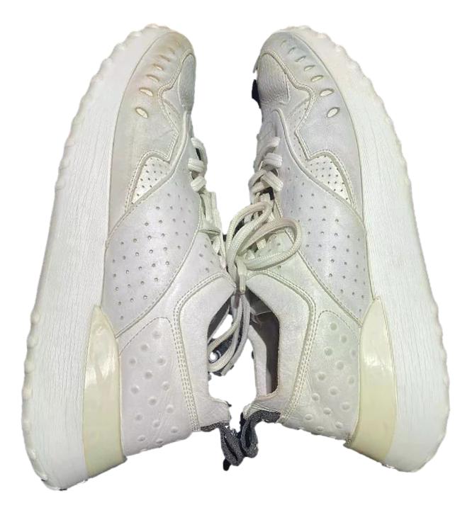 TOD’S SNEAKERS
