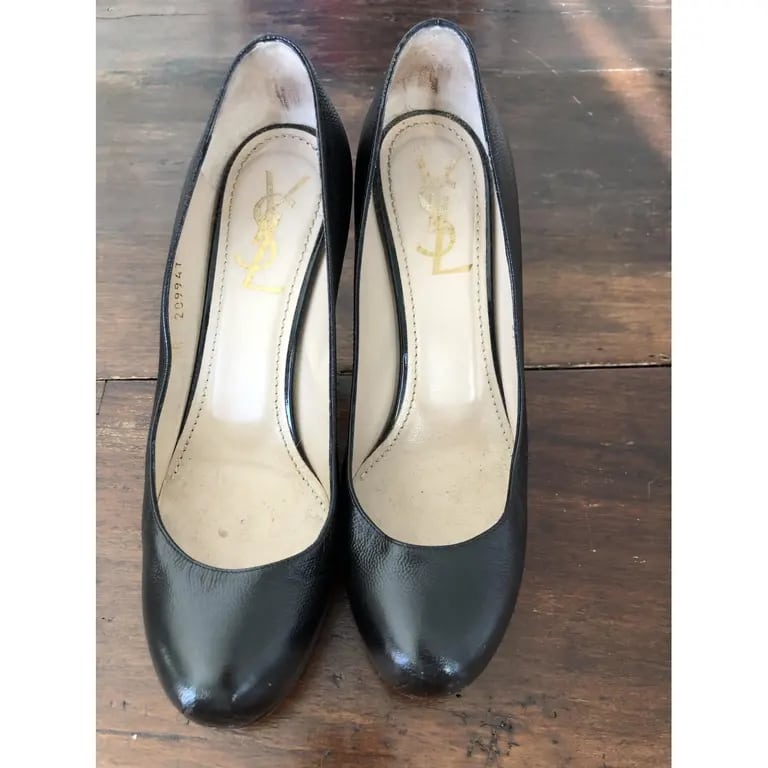 sc:https://old.stylecycle.gr/media/catalog/product/b/l/black-leather-trib-too-yves-saint-laurent-heels-18406476-2_2.jpg