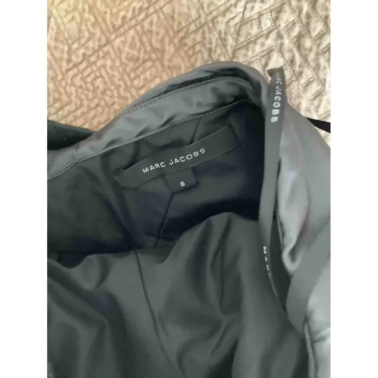 sc:https://old.stylecycle.gr/media/catalog/product/b/l/black-silk-marc-jacobs-top-41550367-5_2.jpg