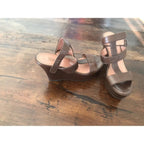 sc:https://old.stylecycle.gr/media/catalog/product/b/r/brown-leather-alaia-sandals-18406618-6_3.jpg