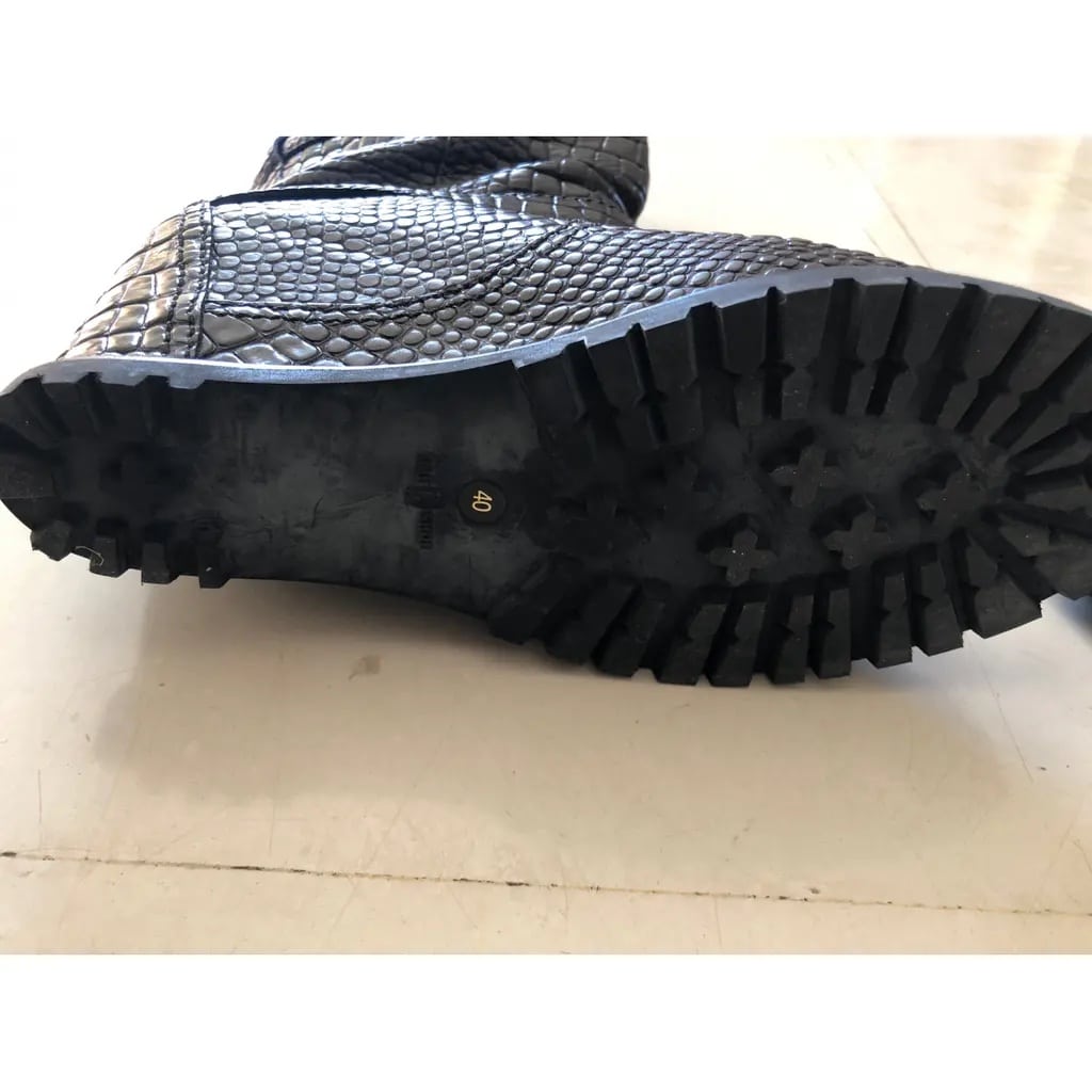 sc:https://old.stylecycle.gr/media/catalog/product/b/r/brown-leather-carshoe-ankle-boots-20616638-6_2.jpg