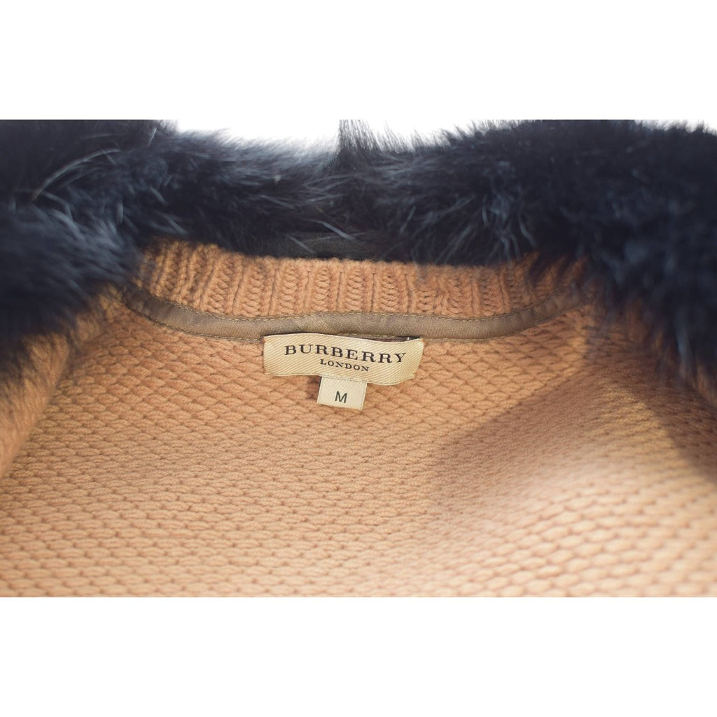 sc:/b/u/burberry_beige_cardigan3.jpg