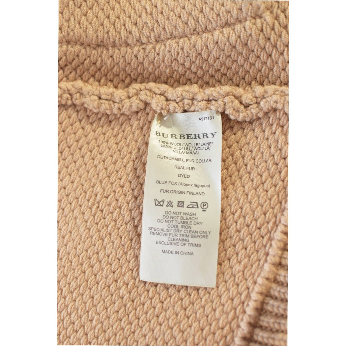 sc:/b/u/burberry_beige_cardigan4.jpg