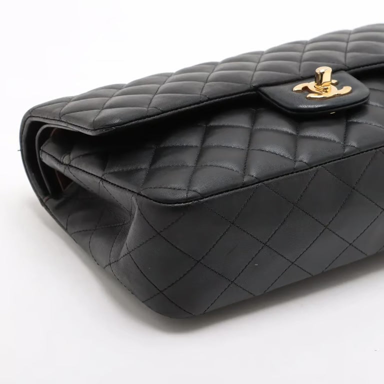 sc:https://stylecycle.gr/media/catalog/product/c/h/chanel_black_4.jpg