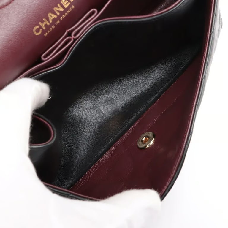 sc:https://stylecycle.gr/media/catalog/product/c/h/chanel_black_7.jpg