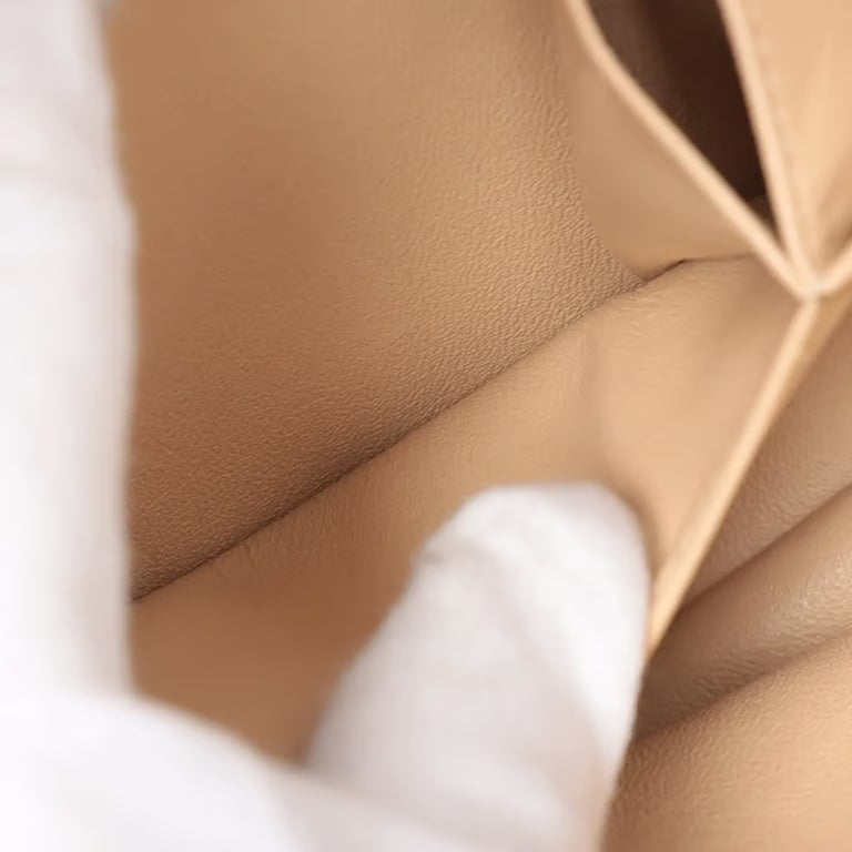sc:https://stylecycle.gr/media/catalog/product/c/h/chanel_creme_10.jpg