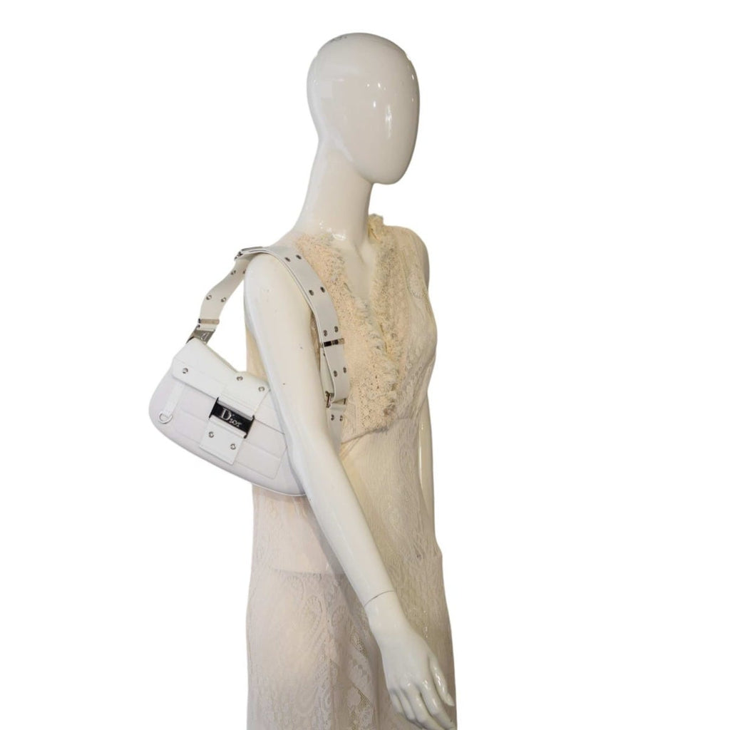 sc:/c/h/christian_dior_street_chic_columbus_shoulder_bag10.jpg