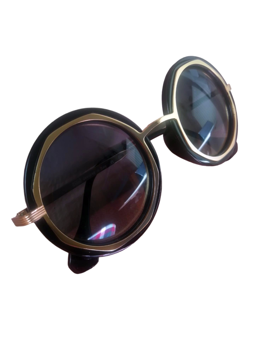sc:/d/l/dl-photoroom.png