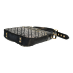 sc:/d/s/dsc_9225-photoroom_1.png