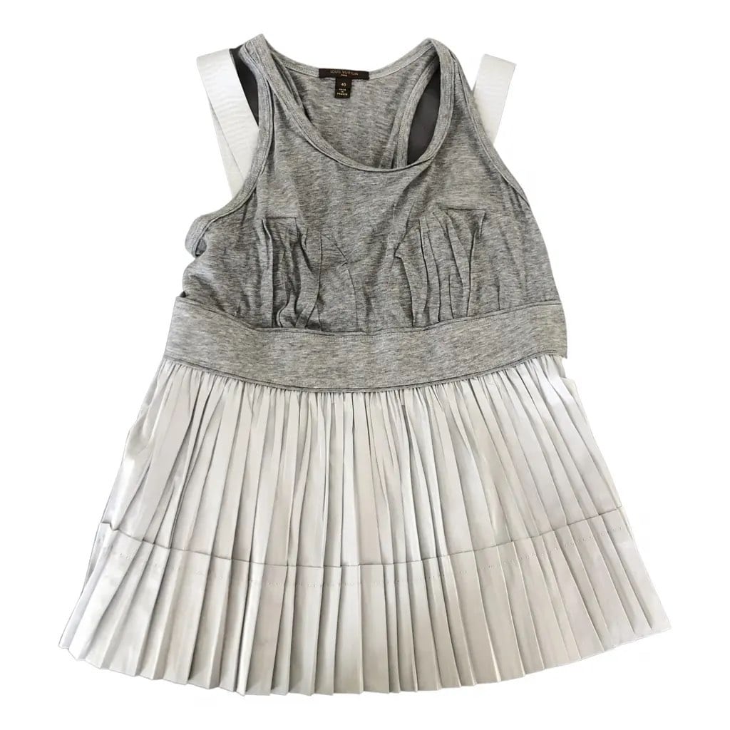 sc:https://old.stylecycle.gr/media/catalog/product/g/r/grey-cotton-louis-vuitton-top-26350743-1_3.jpg