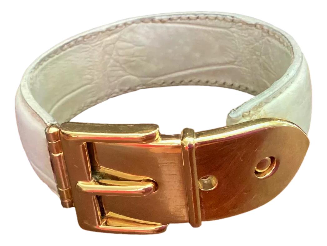 GUCCI “BUCKLE BRACELET” GOLD
