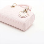 sc:https://stylecycle.gr/media/catalog/product/l/a/lady_dior_pink_3.jpg
