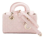 sc:https://stylecycle.gr/media/catalog/product/l/a/lady_dior_pink_clipped_rev_1.jpeg