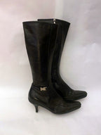 sc:/p/r/prada_black_leather_boots.jpg