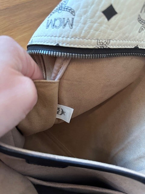 sc:/s/a/sak10.jpg