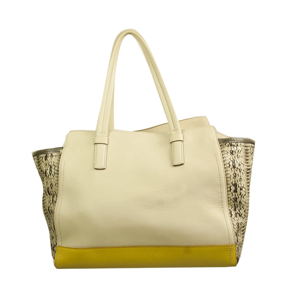 sc:/s/a/salvatore_ferragamo_multicolor_shoulder_bag_02.jpg