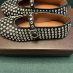 sc:https://stylecycle.gr/media/catalog/product/w/h/whatsapp_image_2025-12-30_at_1.49.11_pm.jpeg