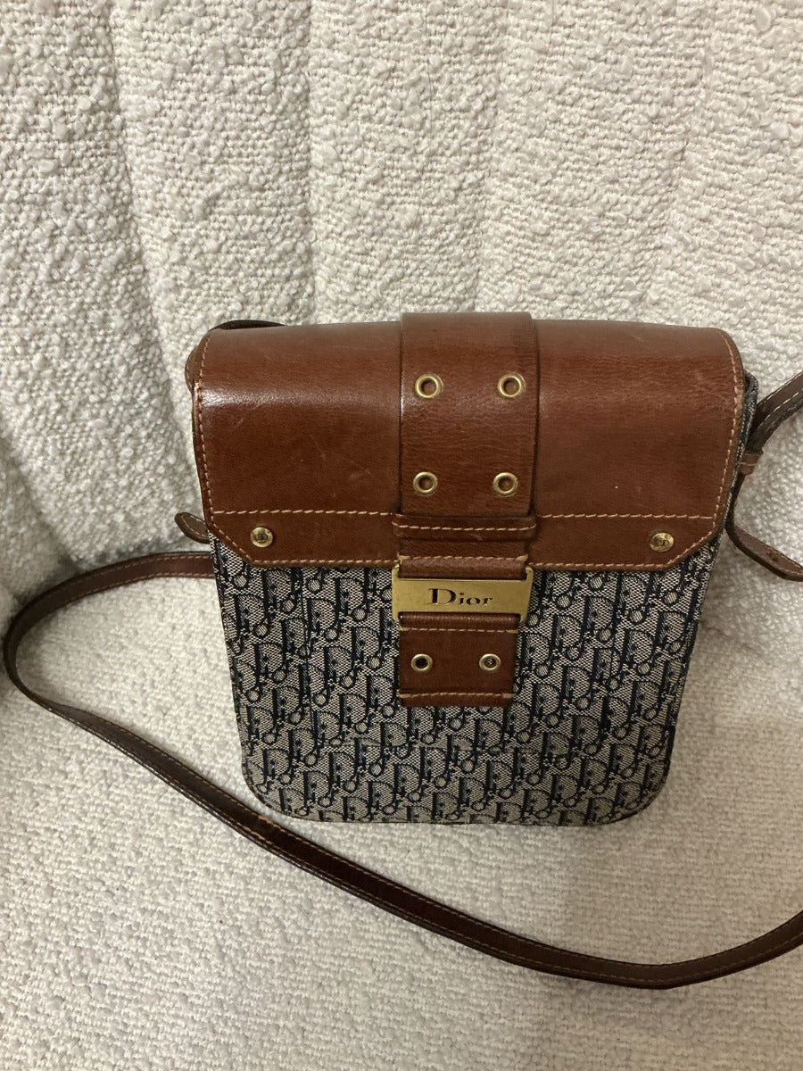 sc:https://stylecycle.gr/media/catalog/product/w/h/whatsapp_image_2025-12-30_at_1.49.13_pm_6_.jpeg